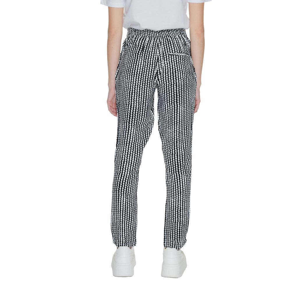 Only - Relaxed Geometric Print Viscose Trousers - Black White Only