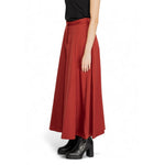 Vero Moda - Elegant High-Waist Flowy Maxi Skirt - Red Vero Moda